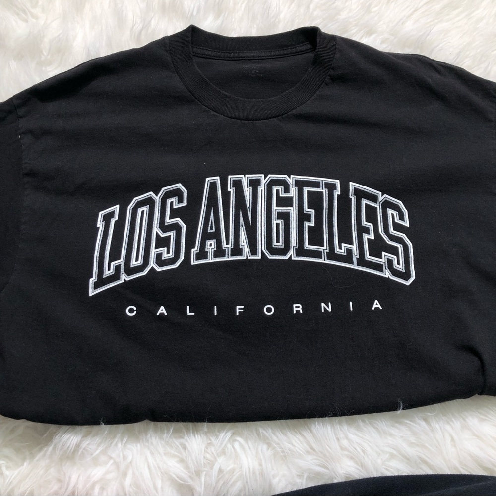 Brandy Melville Los Angeles t shirt Oversized tops short sleeve black white cute